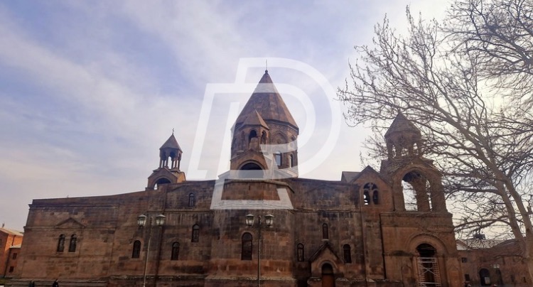 Էջմիածին-Զվարթնոց